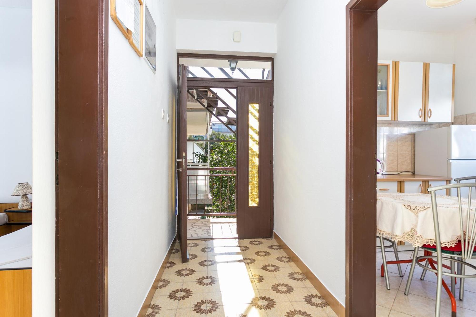 Apartment Apartments By The Sea Podaca, Makarska - 2783