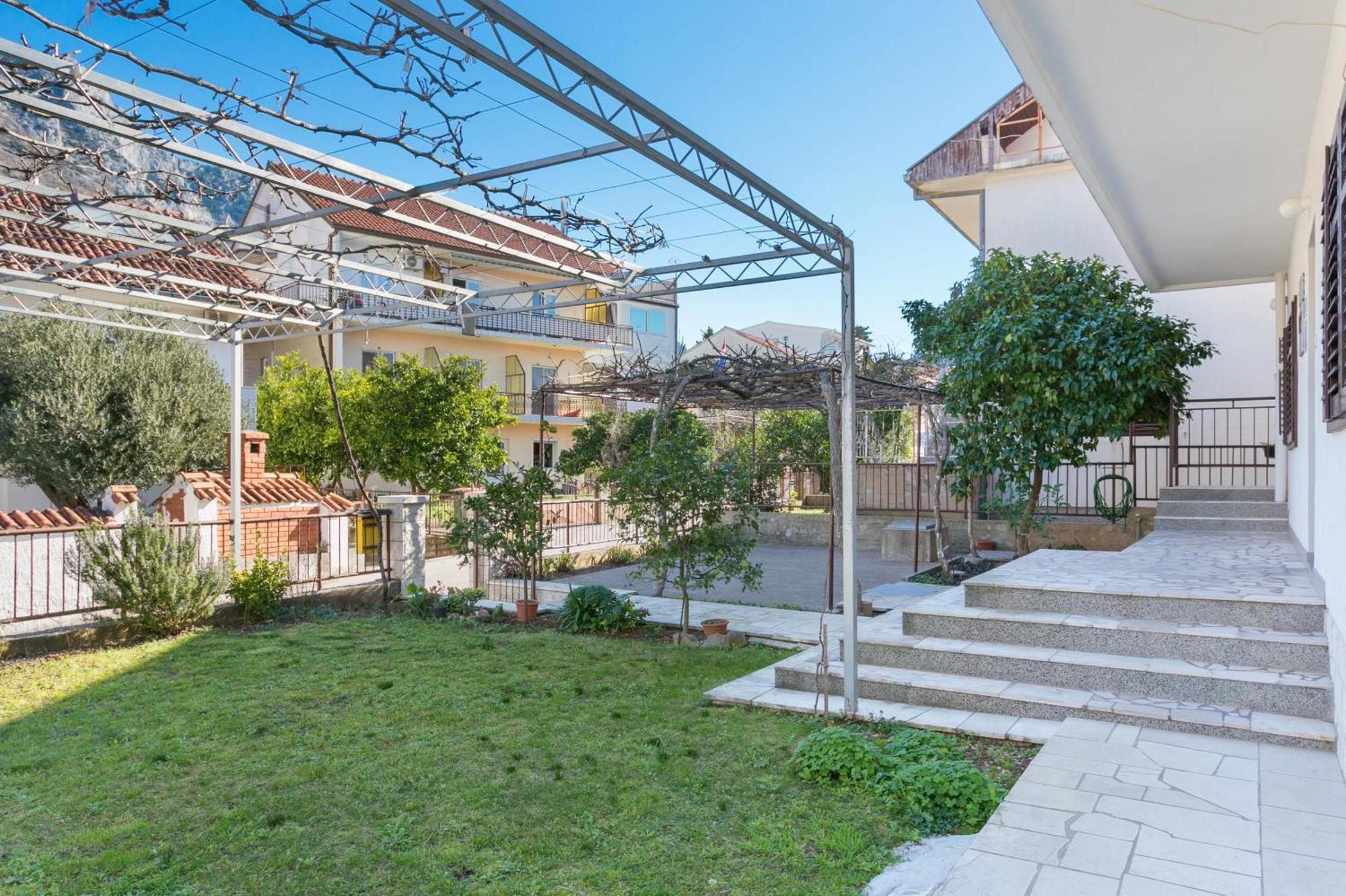 Apartment Apartments By The Sea Podaca, Makarska - 2783 Podaca