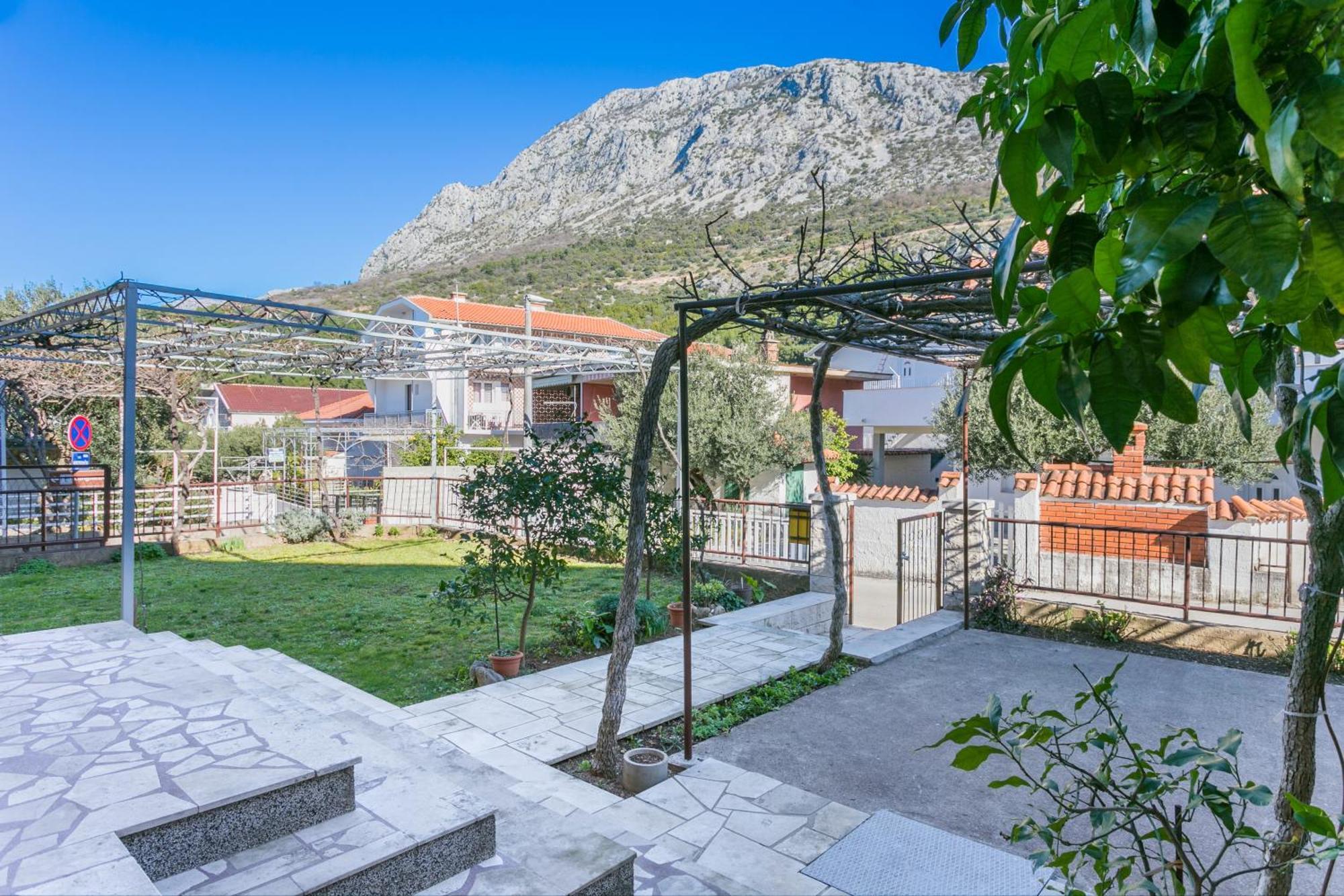 Apartment Apartments By The Sea Podaca, Makarska - 2783