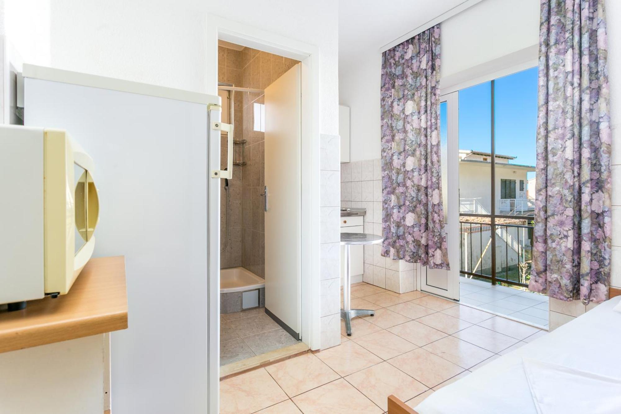 Apartments By The Sea Podaca, Makarska - 2783 Apartment *